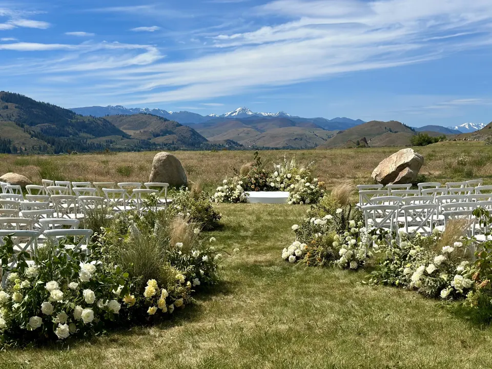 Lawn ceremony site